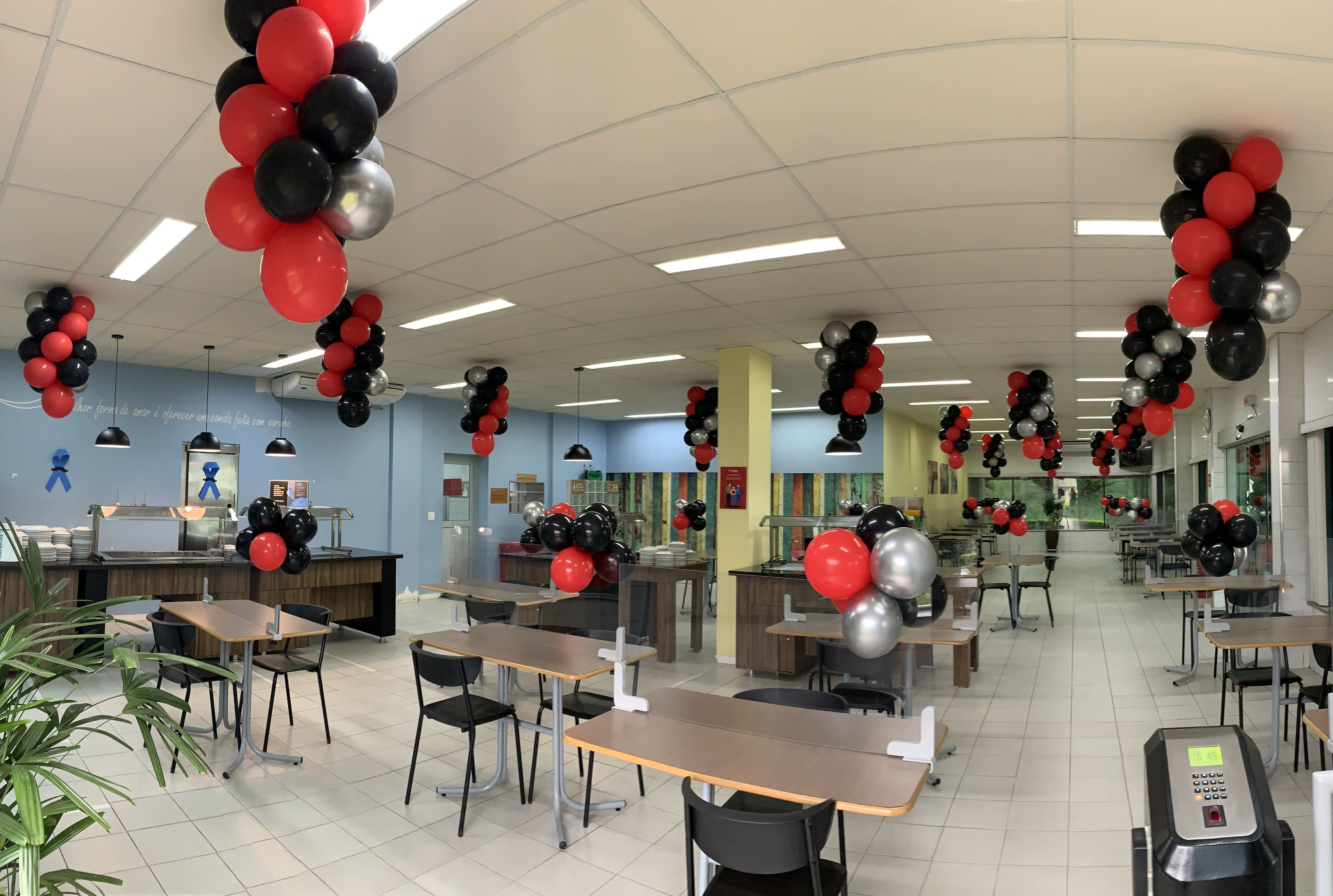DECORAÇÃO COM BEXIGAS PARA EVENTOS