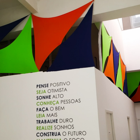 16 Tensionado